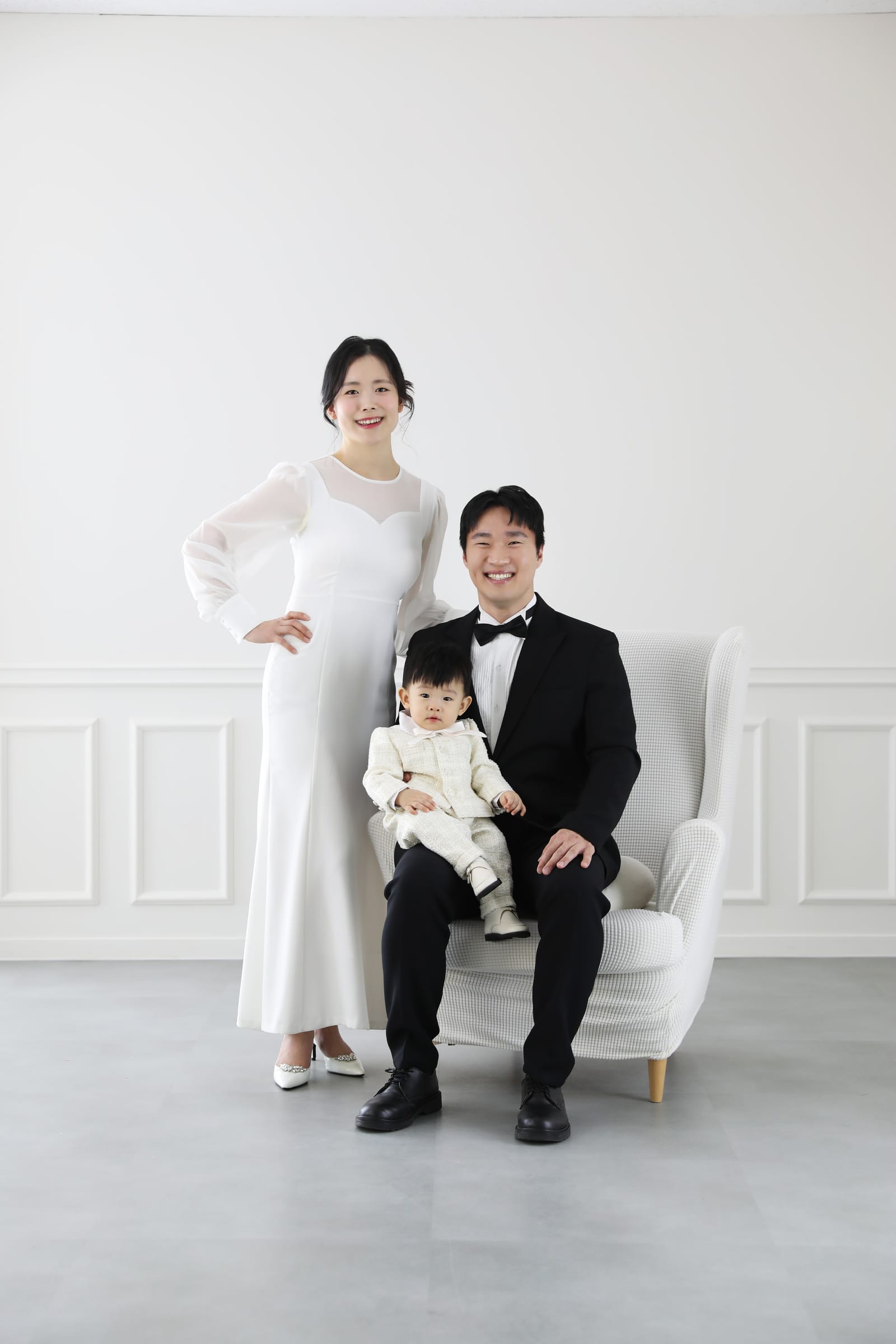 아기와 함께하는 가족사진
