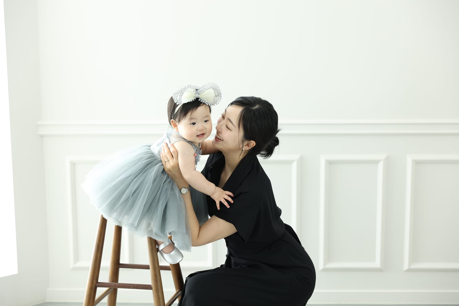 아기와 함께하는 가족사진